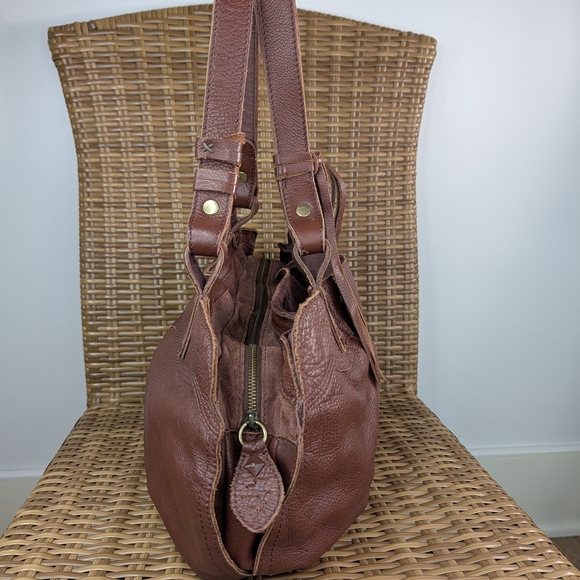 Lucky Brand Brown Leather Shoulder Tote Slouchy Hobo Bag Stud Tassel Detail - Picture 8 of 16
